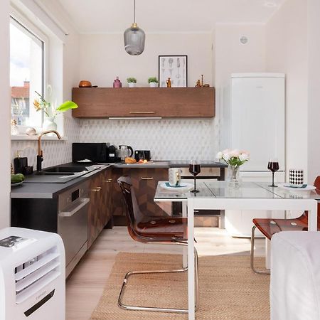 Przestronne 2 Oddzielne Sypialnie Caly Apartament W Spokojnej Dzielnicy Borkowo  Extérieur photo