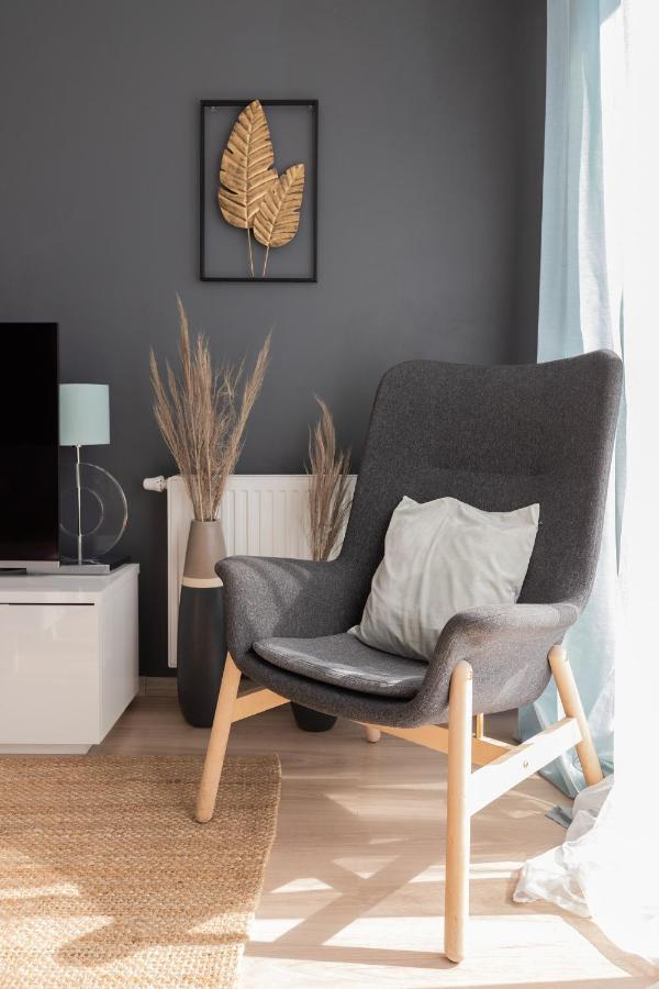 Przestronne 2 Oddzielne Sypialnie Caly Apartament W Spokojnej Dzielnicy Borkowo  Extérieur photo
